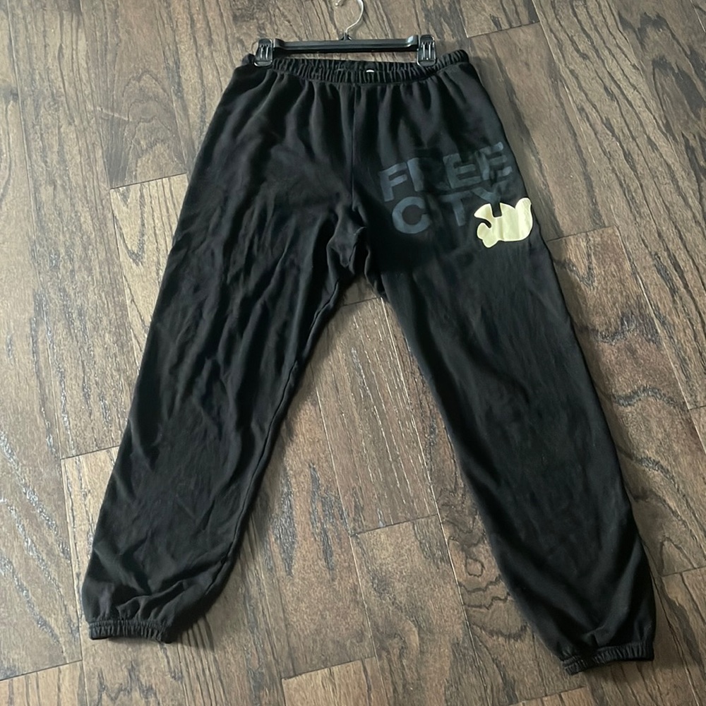 Free City Sweatpants